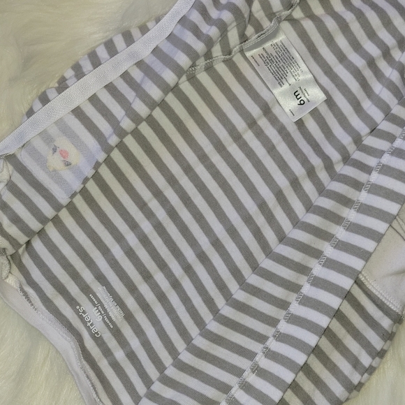 5/$25 Carter's | Chick Striped Zip-Up Footless Sleep & Play | Size 6months - Picture 4 of 6